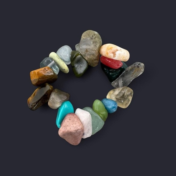 Mixed Crystal Bead Rings - Picture 3 of 4